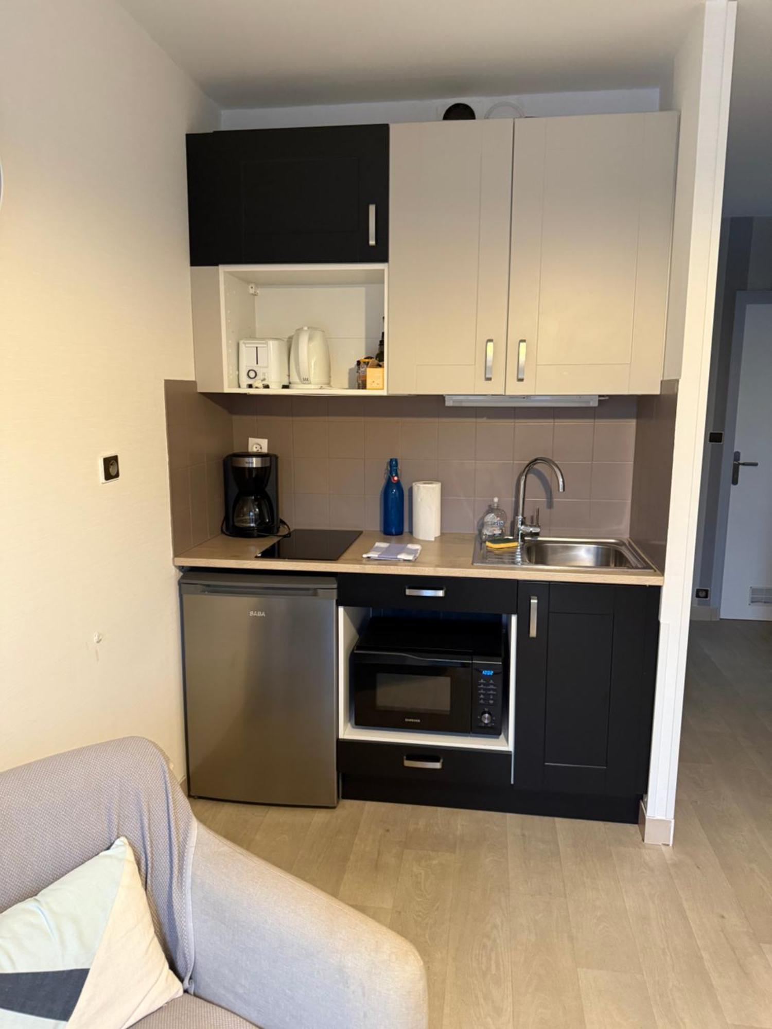 Appartement T2 Vue Sur La Riviere Avec Garage Privatif - Port De Saint-Goustan Оре Екстериор снимка