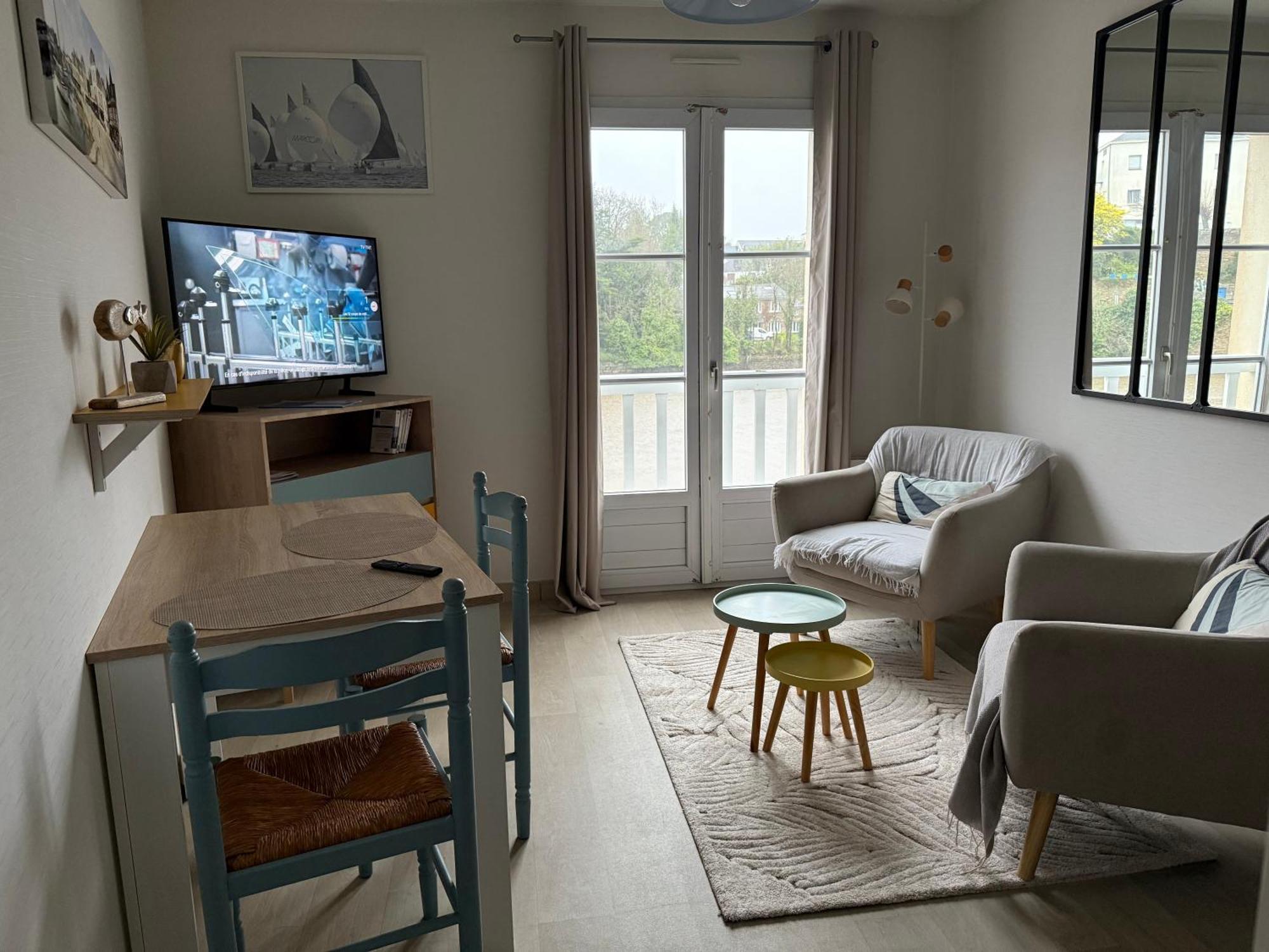 Appartement T2 Vue Sur La Riviere Avec Garage Privatif - Port De Saint-Goustan Оре Екстериор снимка
